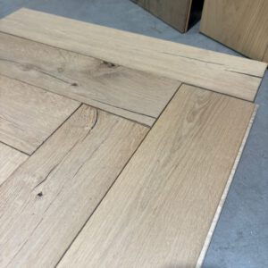 Restpartij | Visgraat 14 x 70 Rustiek 36m2