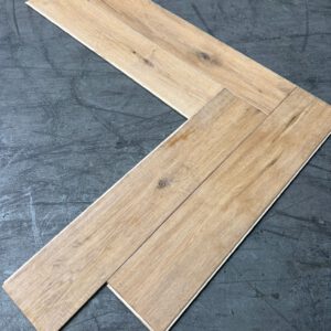 Circulaire vloer | Visgraat 14 x 70 | 1500m2 beschikbaar